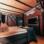 Clarion Mestari 4*