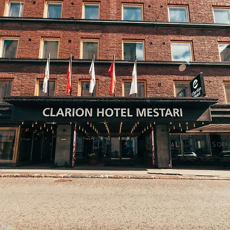 Clarion Mestari 4*